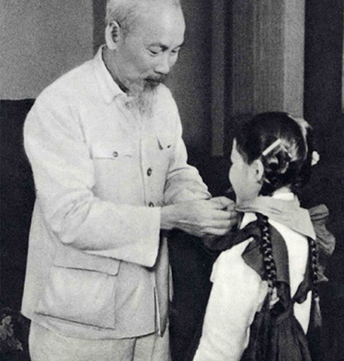 Thư bác hồ gửi các em học sinh nhân ngày khai trường đầu tiên của nước việt nam dân chủ cộng hòa