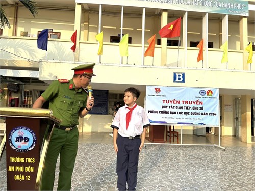 Tuyên truyền quy tắc giao tiếp và ứng xử, phòng chống bạo lực học đường năm 2024