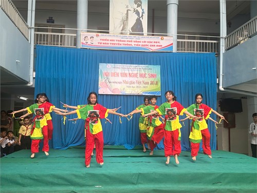 Hội thi văn nghệ chào mừng ngày nhà giáo việt nam 20.11