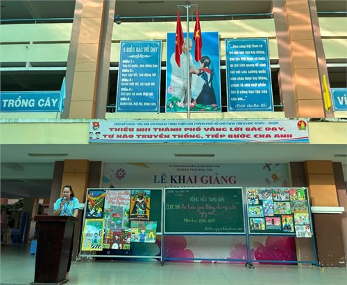 Sinh hoạt dưới cờ tuần 6