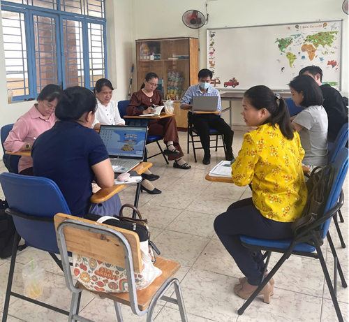 Sinh hoạt chuyên môn tổ tiếng anh tháng 10 – lần 1