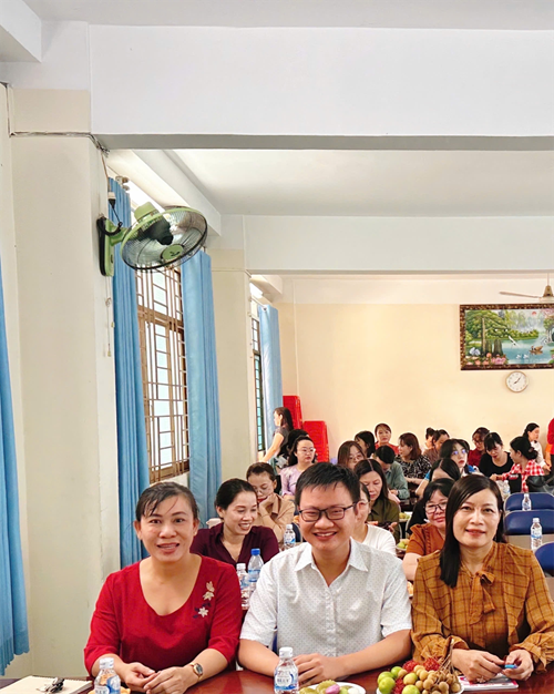 Buổi họp chuyên môn ngữ văn quận bình tân đầu năm 2024 - 2025