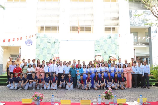 Lễ kỷ niệm 43 năm Ngày Nhà giáo Việt Nam 20/11