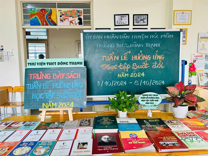 Một số hình ảnh hoạt động hoạt động Trưng bày sách về “Tuần lễ hưởng ứng học tập suốt đời năm 2024” thực hiện từ ngày 3/10/2024 đến 8/10/2024 của trường THCS Đông Thạnh