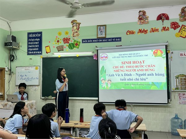 Chương trình sinh hoạt chủ điểm tháng 4: theo bước những người anh hùng  vừ a dính - người anh hùng tuổi nhỏ, chí lớn 