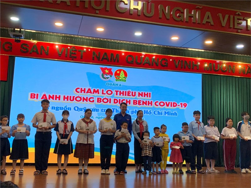 Ngày 18/10/2024 trường THCS Hậu Giang được khen thưởng công tác ĐỘI VÀ PHONG TRÀO THIẾU NHI NĂM HỌC 2023-2024.