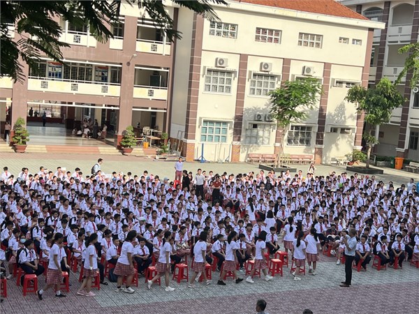 Báo cáo tự đánh giá của trường THCS Hoàng Hoa Thám năm học 2023-2024