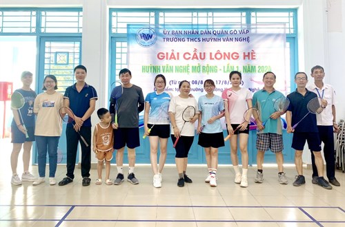 Ngày 10 tháng 08 năm 2024, Công đoàn Trường Trung học cơ sở Huỳnh Văn Nghệ tổ chức  Giải cầu lông hè Huỳnh Văn Nghệ mở rộng - Lần 1, năm 2024 