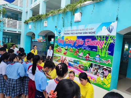 Ngày 16 tháng 9 năm 2024, Liên đội Trường Trung học cơ sở Huỳnh Văn Nghệ tổ chức hội thu quyên góp cứu trợ đồng bào bị ảnh hưởng cơn bão số 3 YAGI