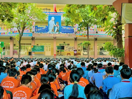 Sinh hoạt chào cờ tuần 23