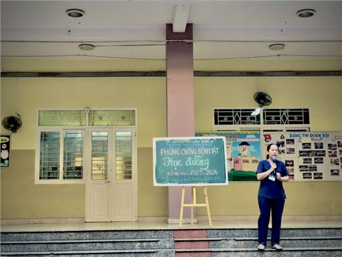 Sinh hoạt chuyên đề phòng bệnh tật học đường