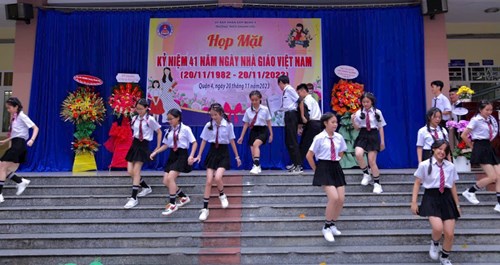 Họp mặt kỷ niệm 41 năm ngày nhà giáo Việt Nam (20/11/1982-20/11/2023).