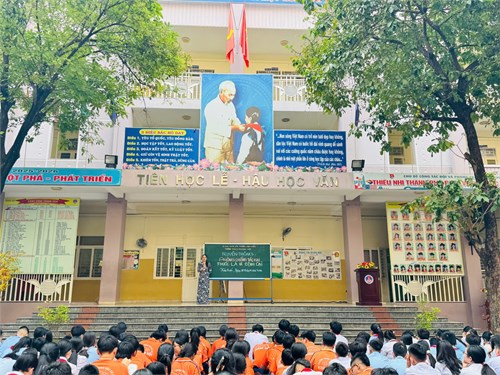 Truyền thông phòng chống tác hại của thuốc lá và Bệnh dại.