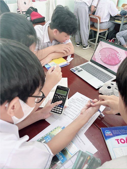 Tiết dạy tốt của cô Khánh Minh bài Hàm số và đồ thị của hàm số y = ax2 (a ≠ 0) lớp 9A1