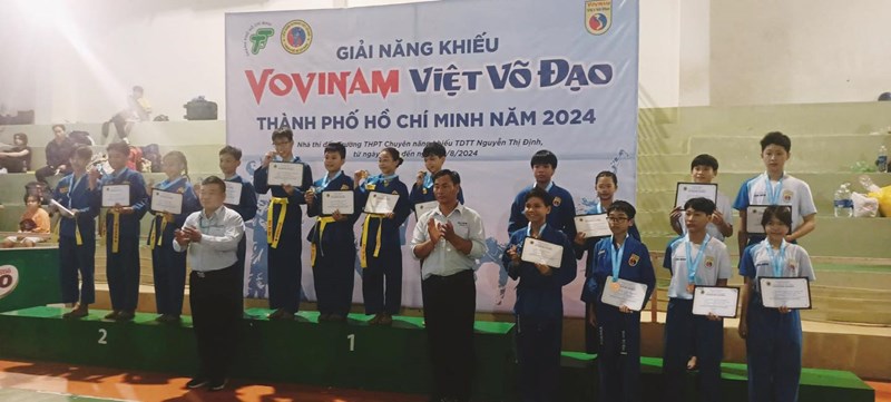 Chúc mừng học sinh Minh Đức tiếp tục giành được huy chương tại giải năng khiếu Vovinam Việt Võ Đạo năm 2024