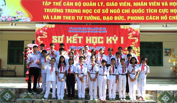 Lễ sơ kết học kỳ 1 năm học 2024-2025