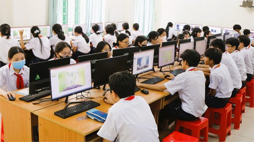 [Tin học 7] - Bài tập thiết kế slide powerpoint đẹp của học sinh lớp 7A15 đã hoàn thành