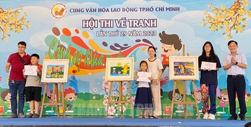 Thông báo về hội thi  Cành cọ mùa Xuân  lần thứ 30 năm 2024 của Liên đoàn lao động TP.HCM