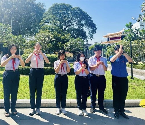 Kỷ niệm 79 năm ngày thành lập quân đội nhân dân Việt Nam (22/12/1944 - 22/12/2023) và 34 năm ngày hội quốc phòng toàn dân (22/12/1989 - 22/12/2023)