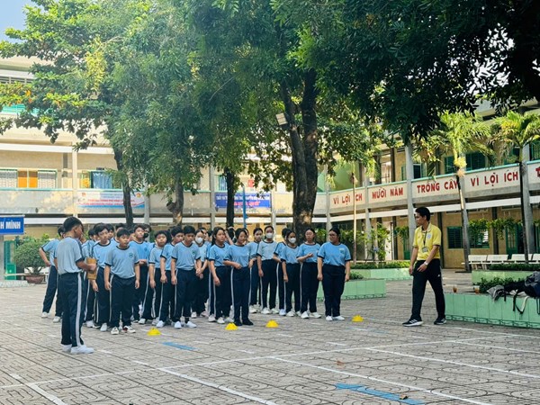 Tổ thể dục thao giảng tháng 10 năm học 2024 - 2025