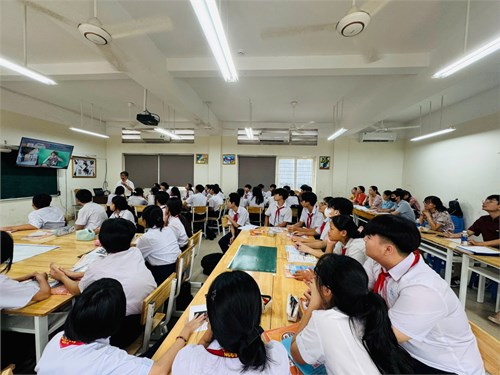 Thao giảng tháng 9 môn tiếng anh năm học 2024 - 2025.