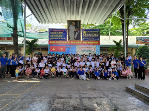 Sinh hoạt hè trường thcs phan công hớn