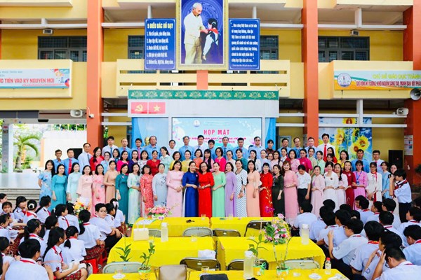 Chào mừng ngày nhà giáo việt nam 20/11