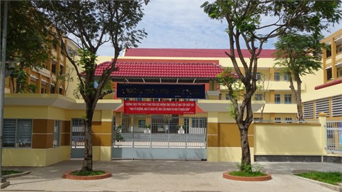 Trường THCS Tôn Thất Tùng