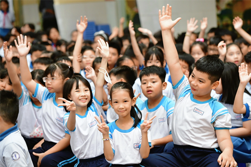 Tuyển sinh lớp 1, 6 tại TP.HCM: Hai đối tượng tuyển sinh, mốc thời gian cần nhớ