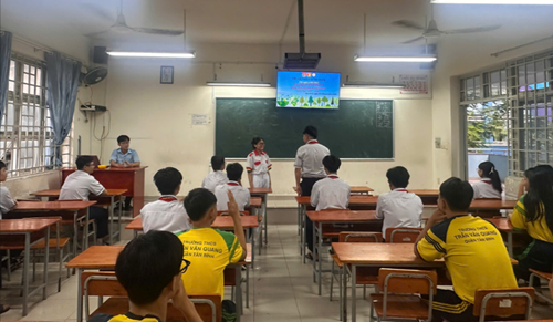 Hội nghị triển khai  Đội tuyên truyền măng non  trong công tác bảo vệ môi trường năm học 2024 - 2025