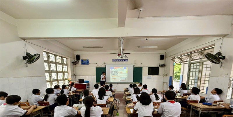 Anh hùng lực lượng cũ trang nhân dân Hồ Văn Mên