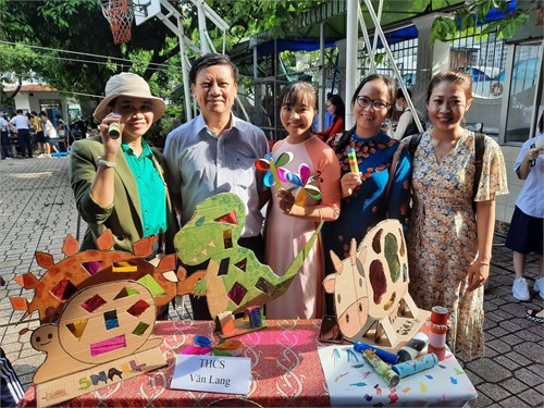 Ngày hội hs thcs với sáng tạo khoa học