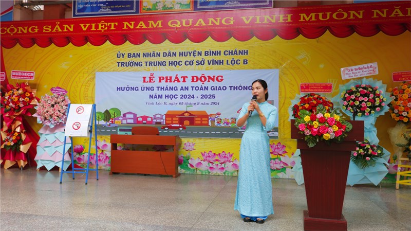 Lễ phát động hưởng ứng tháng an toàn giao thông