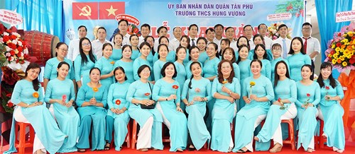 THCS Hùng Vương tổ chức  Lễ Khai Giảng Năm học 2023-2024 .