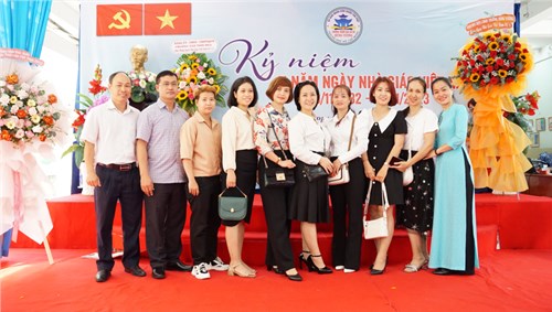 THCS Hùng Vương long trọng tổ chức lễ kỉ niệm 41 năm ngày NGVN, 20/11/1982 – 20/11/2023