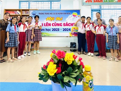 Hội thi  Lớn lên cùng sách  cấp trường năm học 2023 - 2024