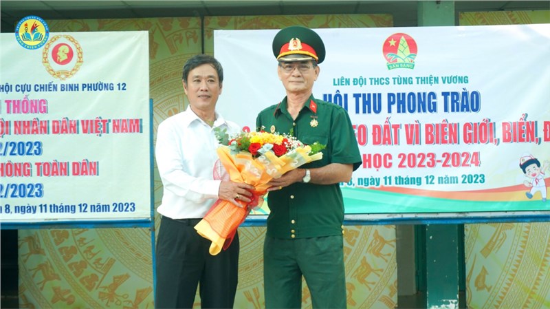 Sinh hoạt truyền thống_Kỉ niệm 79 năm ngày thành lập quân đội nhân dân Việt Nam (22/12/1944 - 22/12/2023)