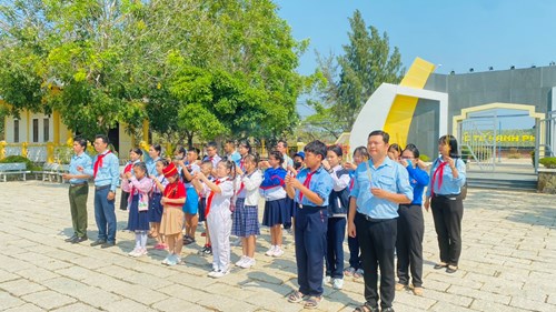 Thực hiện Kế hoạch liên tịch số 19-KHLT/ĐTN-GDĐT ngày 07 tháng 3 năm 2024 của Quận Đoàn - Phòng Giáo dục và Đào tạo quận Gò Vấp tham gia hành trình  Măng non sẳn sàng vì biển, đảo quê hương  dành cho đội viên, thiếu nhi tiêu biểu năm học 2023-2024.