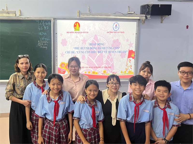 Trường THCS An Nhơn - Hoạt động: Phụ huynh đồng hành cùng con. Chủ đề: Cùng con hiểu biết về quyền trẻ em.