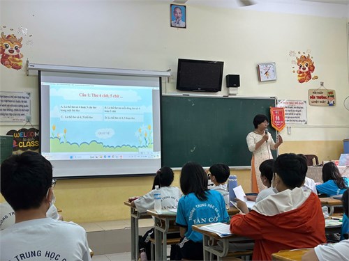 Thao giảng chuyên đề Ngữ văn 7 “Dạy học phát triển năng lực học sinh qua bài Tập làm thơ bốn, năm chữ”