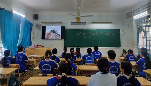 Đội viên trường THCS Bình Chiểu tiếp tục tham gia sinh hoạt Câu lạc bộ Chỉ huy đội.