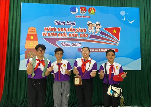 Hành trình “măng non sẵn sàng vì biên giới biển đảo”