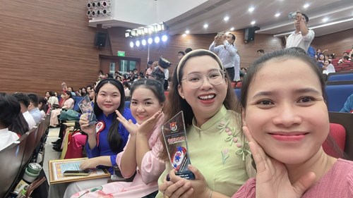 Nhà giáo trẻ tiêu biểu tp. hồ chí minh