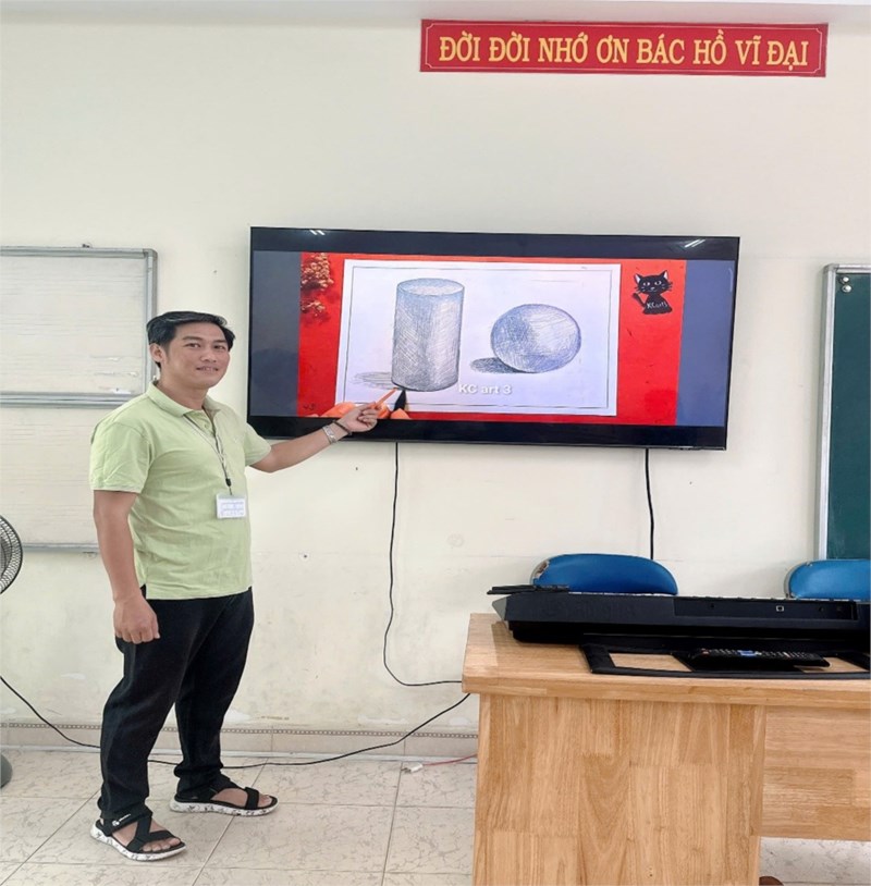 Sinh hoạt chuyên môn lần 2 tháng 11 tổ nghệ thuật