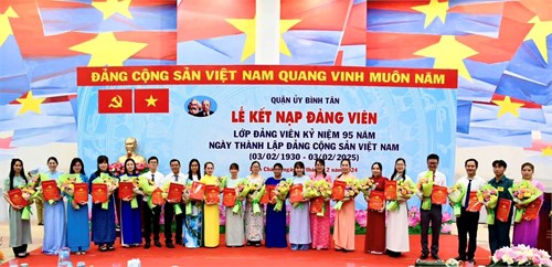 Lễ kết nạp đảng viên kỷ niệm 95 năm ngày thành lập đảng cộng sản việt nam
(03/02/1930 - 03/02/2025)