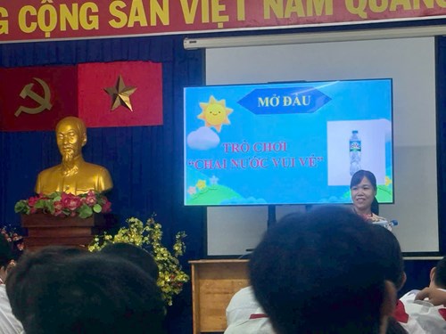 Tiết học Hoạt động trải nghiệm ý nghĩa, vui nhộn