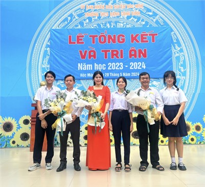 Lễ tổng kết- tri ân trưởng thành học sinh khối lớp 9 năm học 2023- 2024