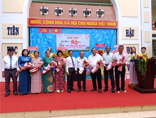 Lễ Kỷ Niệm Ngày Nhà Giáo Việt Nam 20/11/2024