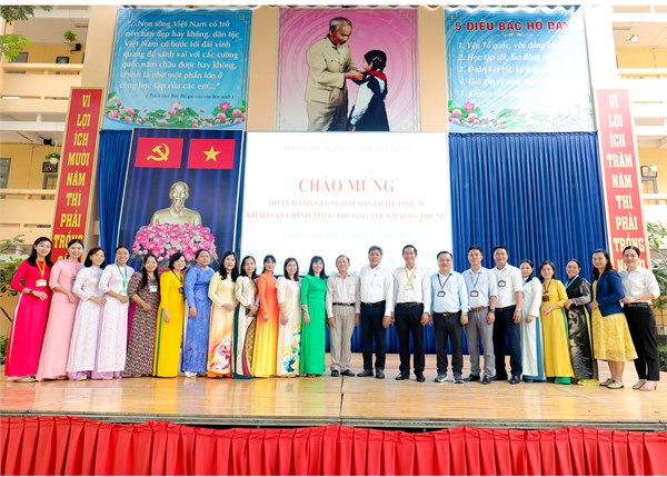 Khảo sát chính thức trường Trung học cơ sở Hai Bà Trưng