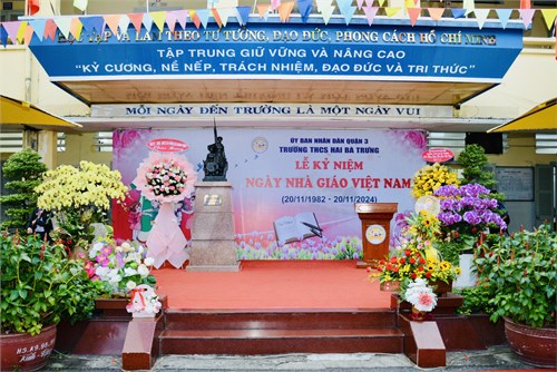 Lễ kỷ niệm 42 năm Ngày Nhà Giáo Việt Nam (20/11/1982 - 20/11/2024)